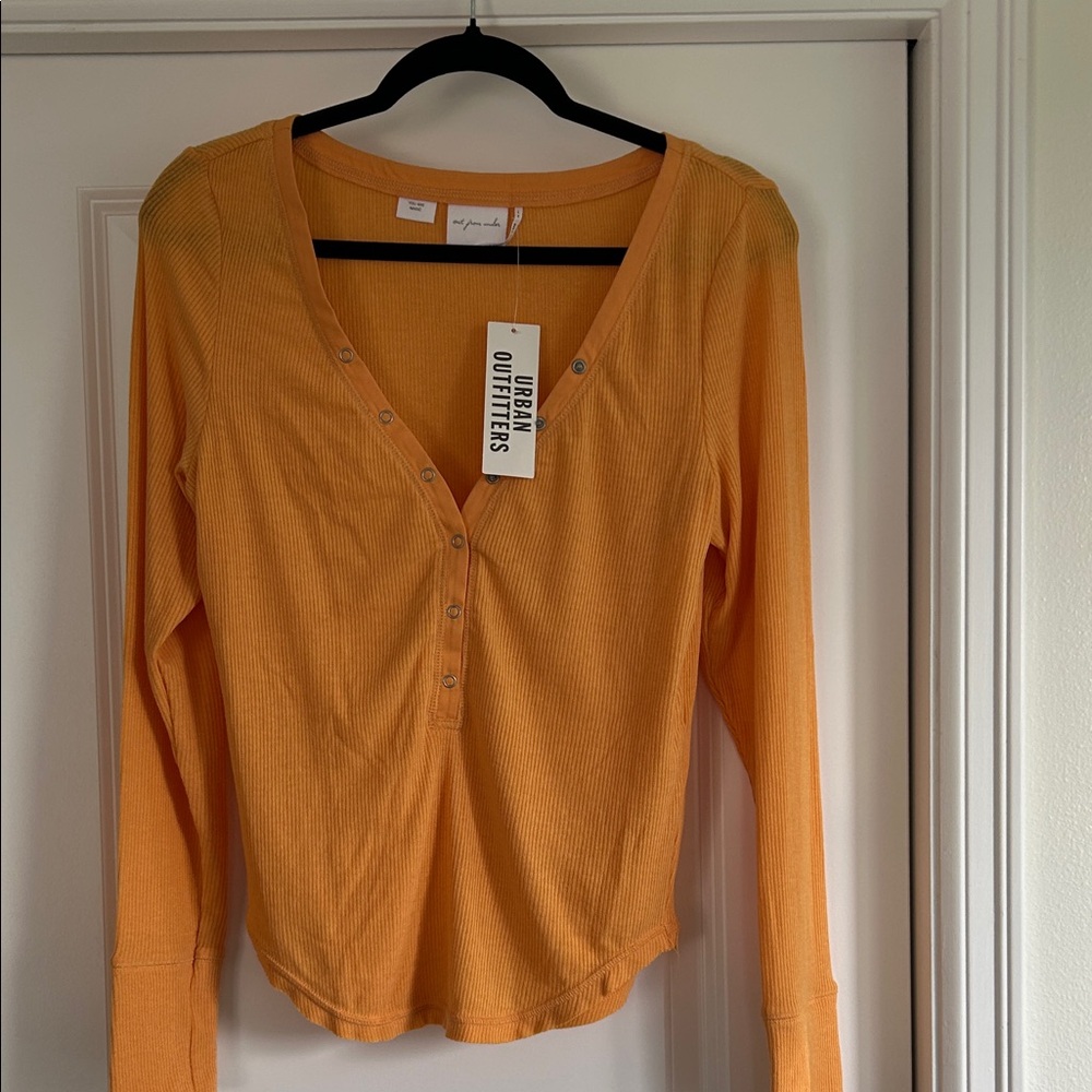 NWT-Urban Outfitters V-Neck Snap Long Sleeve Top in bright Orange